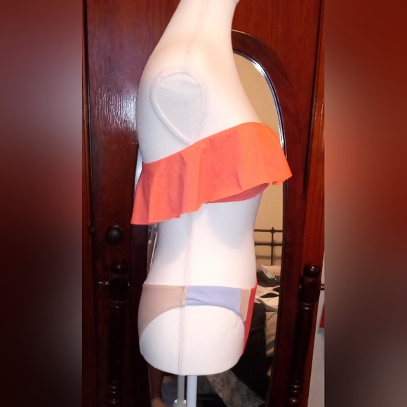 SOLD - Picture 3 of 8